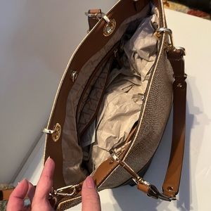 CALVIN KLEIN summer purse. Plenty of room for all you summer needs.